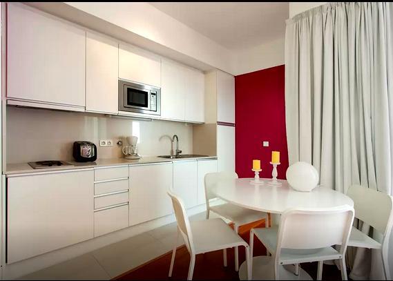 Your Home In Palacio Do Bairro Alto リスボン 部屋 写真